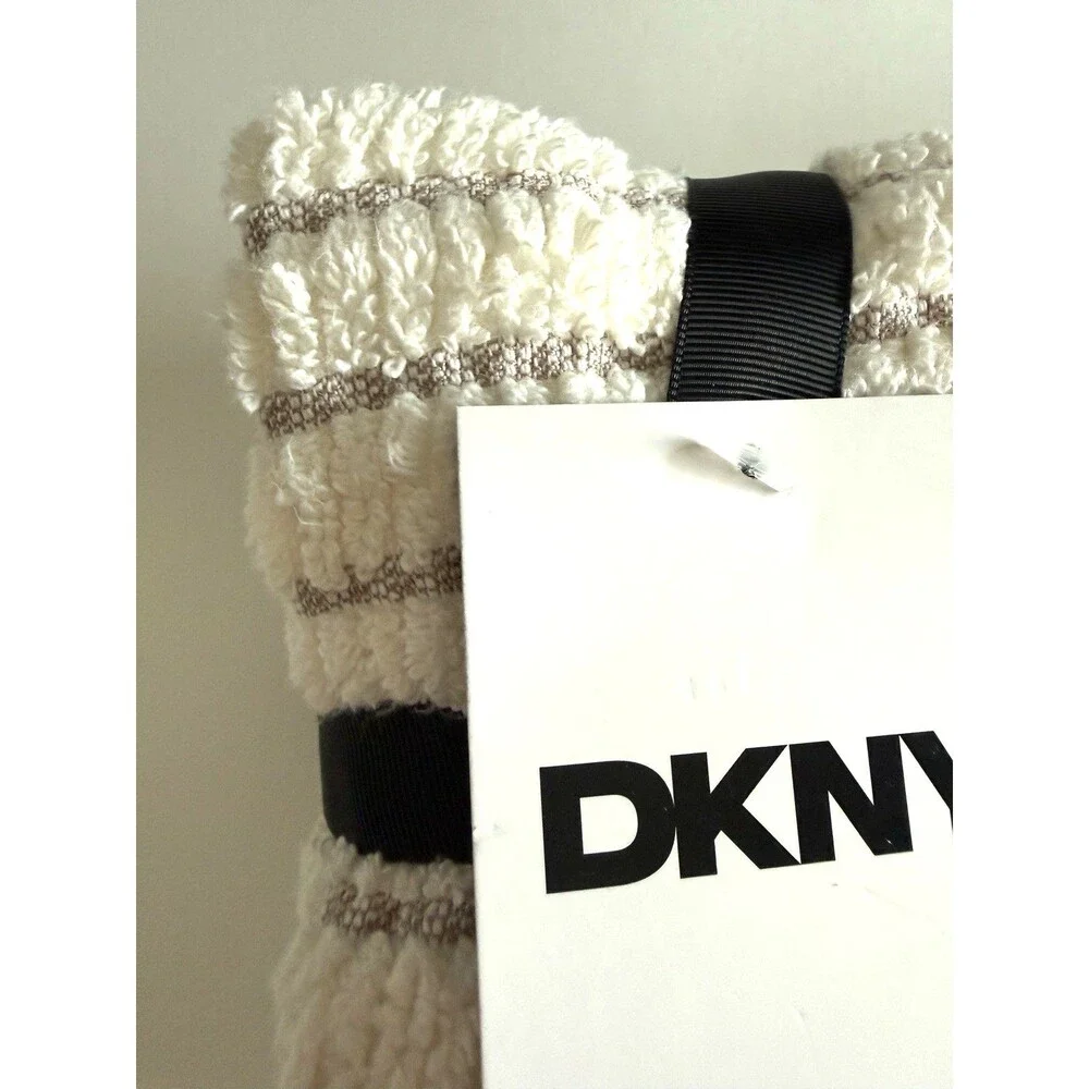DKNY Facecloths Washcloths Set of 4 Textured Ivory Gray Stripes 100% Cotton